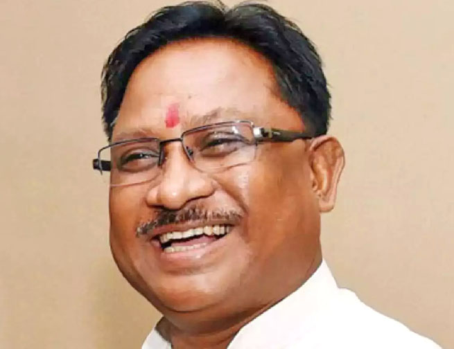 समृद्धि की दिशा में नए कदम: आदिवासी समाज के लिए श्री साय के नेतृत्व में छत्तीसगढ़ में सामाजिक उत्थान और विकास का उत्साहपूर्ण वातावरण समृद्धि की दिशा में नए कदम: आदिवासी समाज के लिए श्री साय के नेतृत्व में छत्तीसगढ़ में सामाजिक उत्थान और विकास का उत्साहपूर्ण वातावरण