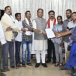 मुख्यमंत्री विष्णु देव साय से नक्सल हिंसा पीड़ितों के प्रतिनिधिमंडल ने की मुलाकात
