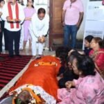 मुख्यमंत्री विष्णु देव साय ने पद्मश्री डॉ. सुरेंद्र दुबे को दी श्रद्धांजलि