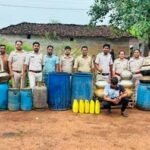तड़के सुबह आबकारी विभाग की दबिश: घटियाखुर्द में 75 लीटर कच्ची शराब जब्त, एक आरोपी गिरफ्तार