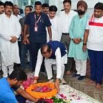 मुख्यमंत्री श्री विष्णु देव साय ने स्वर्गीय श्री निखिल कश्यप को दी श्रद्धांजलि, शोक संतप्त परिजनों से की मुलाकात