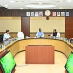 मंत्रिपरिषद की बैठक में लिए गए अहम फैसले: रेत नियमों में बदलाव, खनिज निधि का नया उपयोग और क्रिकेट अकादमी को भूमि आवंटन