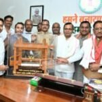मुख्यमंत्री विष्णु देव साय से बुनकर समाज के प्रतिनिधिमंडल ने की सौजन्य भेंट