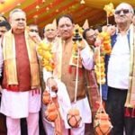 सावन की पावन बेला में मुख्यमंत्री विष्णु देव साय ने किया भगवान शिव का रूद्राभिषेक, प्रदेशवासियों की समृद्धि और सुख-शांति की कामना