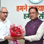 मुख्यमंत्री विष्णु देव साय से भिलाई स्टील प्लांट के नवनियुक्त निदेशक चित्त रंजन महापात्र ने की सौजन्य मुलाकात