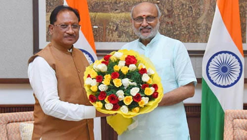 मुख्यमंत्री विष्णु देव साय ने उपराष्ट्रपति सी. पी. राधाकृष्णन से की सौजन्य भेंट