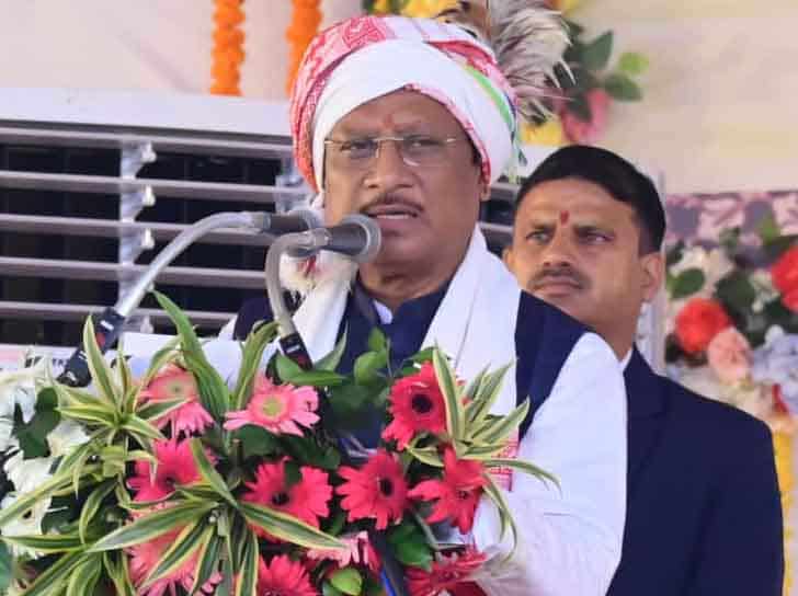 जंगल, जमीन और जनजाति—CM साय ने किया समग्र आदिवासी विकास का संकल्प जंगल, जमीन और जनजाति—CM साय ने किया समग्र आदिवासी विकास का संकल्प