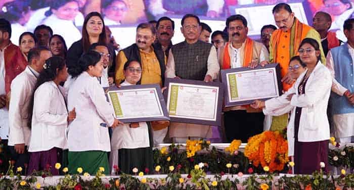 कबीरधाम हुई ‘हेल्थ हब’—स्वास्थ्य सुविधाओं की नई उड़ान