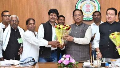 आस्था, संवाद और सहयोग—CM साय से सतनाम पंथ पदाधिकारियों की सौजन्य भेंट