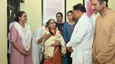 साहित्य अमर है: विनोद कुमार शुक्ल को मुख्यमंत्री की भावभीनी श्रद्धांजलि