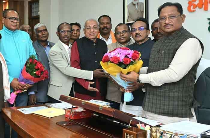 विश्वास, संवाद और विकास: आदिवासी प्रतिनिधि मंडल की मुख्यमंत्री से सौजन्य भेंट