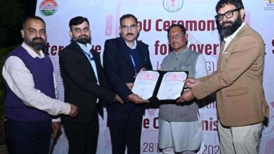 ब्लैकबोर्ड से स्मार्टबोर्ड तक: जशपुर में शिक्षा का डिजिटल बदलाव