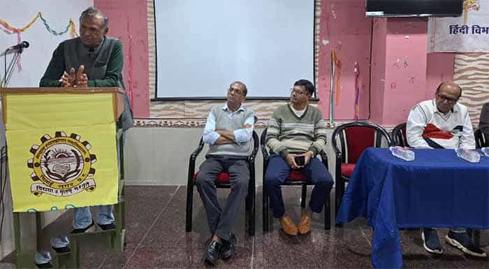 नासिर अहमद सिकंदर हिन्दी कविता के जागरूक आलोचक व गुणी शिक्षक थे- कनक तिवारी नासिर अहमद सिकंदर हिन्दी कविता के जागरूक आलोचक व गुणी शिक्षक थे- कनक तिवारी