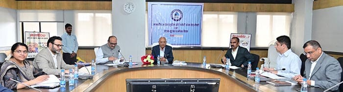 एक कदम सावधानी, हजारों जिंदगियां सुरक्षित: सड़क सुरक्षा माह का संकल्प