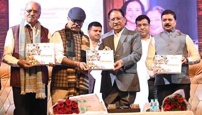 मुख्यमंत्री विष्णु देव साय ने ‘ADHYAY – The Women Who Lead’ पुस्तक का विमोचन किया