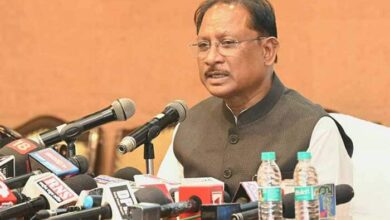 किसान हित में बड़ा निर्णय—धान खरीदी को मिला दो दिनों का विस्तार किसान हित में बड़ा निर्णय—धान खरीदी को मिला दो दिनों का विस्तार