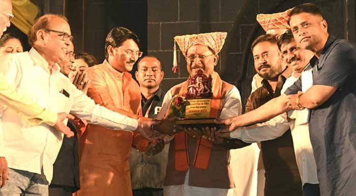 महानाट्य ‘जाणता राजा’ के माध्यम से शिवाजी महाराज की गौरवगाथा जीवंत हुई: मुख्यमंत्री साय महानाट्य ‘जाणता राजा’ के माध्यम से शिवाजी महाराज की गौरवगाथा जीवंत हुई: मुख्यमंत्री साय