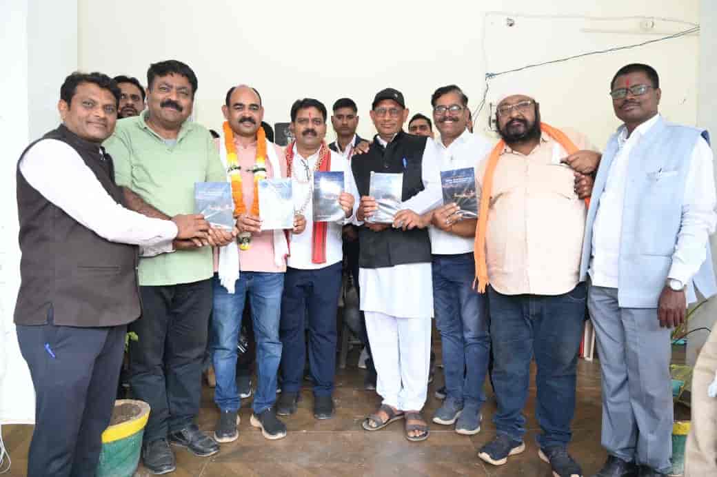 राजा, विरासत और शब्द — ‘द स्टोरी ऑफ किंग भोरमदेव’ का भव्य विमोचन