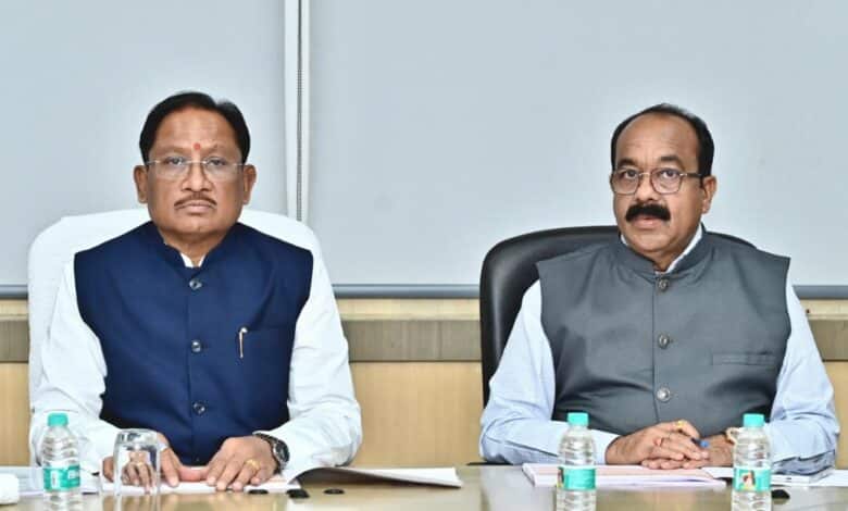 मजबूत सड़कें, मजबूत विकास: गुणवत्ता पर सख्ती के निर्देश