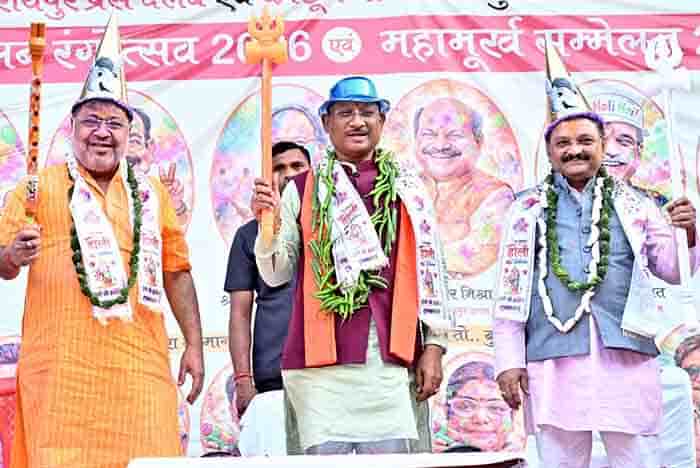 रंगों में घुला सद्भाव: मुख्यमंत्री साय ने दिया भाईचारे का संदेश