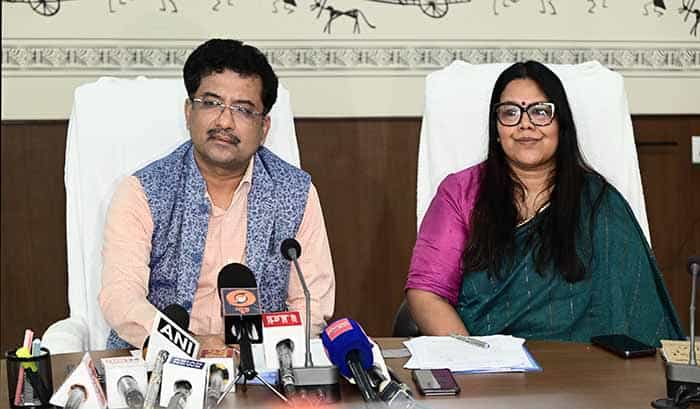 परंपरा के रंग, संस्कृति की पहचान—नवा रायपुर में सजा ‘आदि परब-2026’