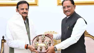 सियासी शिष्टाचार का संगम—साय और राजेंद्र शुक्ल की सौजन्य भेंट