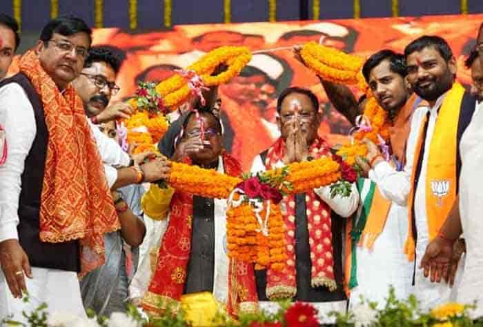 भक्ति के द्वार पर विकास की दस्तक – कुदरगढ़ धाम बनेगा और भव्य