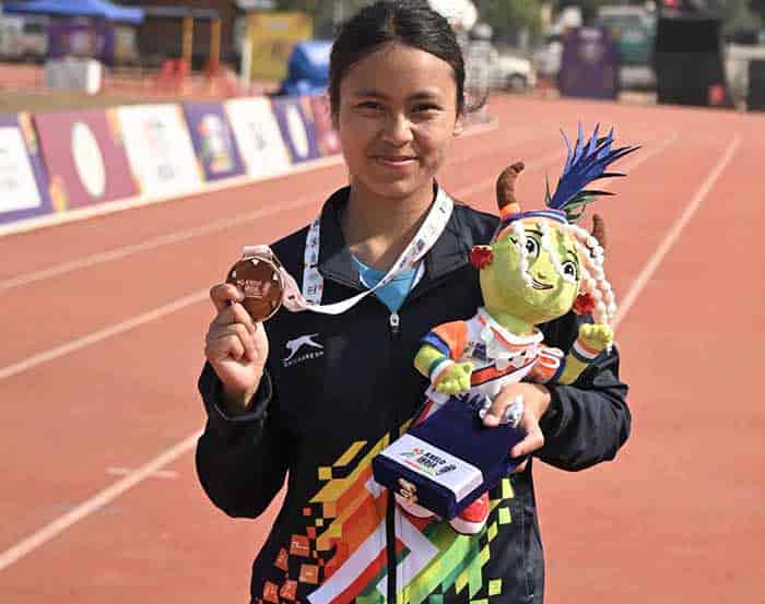 सिर्फ कुछ महीनों में कमाल! नई एथलीट बेथलीन माकरी ने खेलो इंडिया में झटका कांस्य