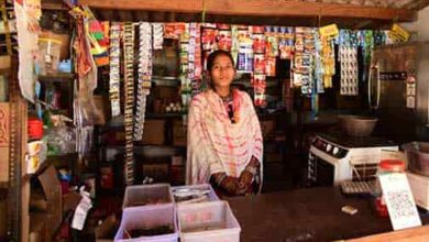 संघर्ष से स्वाभिमान तक: रमशीला कश्यप की आत्मनिर्भरता की कहानी संघर्ष से स्वाभिमान तक: रमशीला कश्यप की आत्मनिर्भरता की कहानी