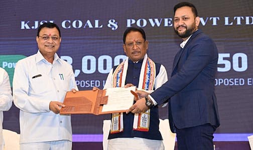 हाथों में हुनर, उद्योग में रफ्तार: समन्वय से संवरता छत्तीसगढ़