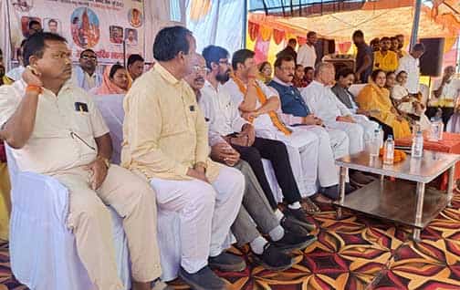 परंपरा और उत्सव का संगम: सांकरा में कर्मा जयंती और विवाह समारोह की रौनक परंपरा और उत्सव का संगम: सांकरा में कर्मा जयंती और विवाह समारोह की रौनक