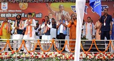 संविधान की शक्ति, जनसेवा का आधार: बाबा साहेब के विचारों को नमन