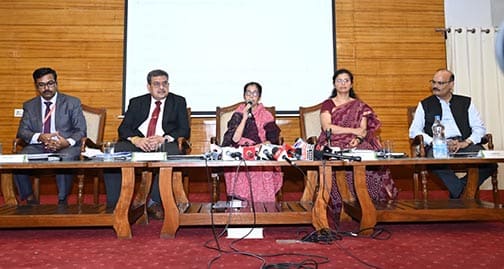 सर्किट हाउस में बड़ी बैठक! ऑयल कंपनियों के साथ अहम मुद्दों पर खुलकर हुई चर्चा