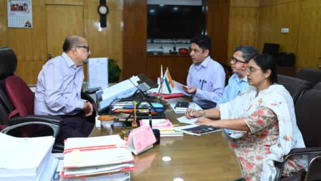 संवेदना और सहयोग: दिव्यांग बच्चों के लिए विशेष शिविर से नई उम्मीद