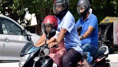 टू-व्हीलर पर पीछे बैठने वालों के लिए हेलमेट अनिवार्य किया गया