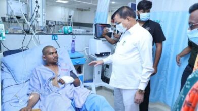 हादसे के बाद सख्त निर्देश! मंत्री देवांगन ने कहा—घायलों को मिले बेहतर इलाज