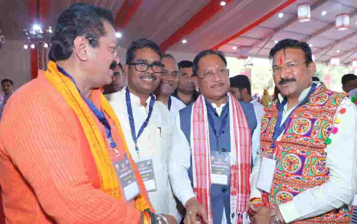 लाल किला मैदान में जनजातीय गौरव कार्यक्रम आयोजित लाल किला मैदान में जनजातीय गौरव कार्यक्रम आयोजित