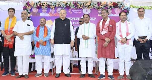 मुख्यमंत्री साय राजनांदगांव के जनसमस्या निवारण शिविर में शामिल हुए