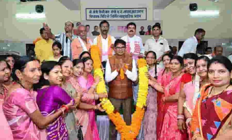 वित्त मंत्री ओ.पी. चौधरी ने शहर के विकास और जनसुविधाओं पर जोर दिया वित्त मंत्री ओ.पी. चौधरी ने शहर के विकास और जनसुविधाओं पर जोर दिया