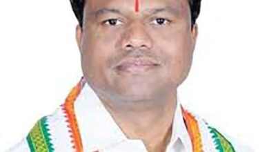 वादों और हकीकत के बीच बहस: शिक्षा, रोजगार और महंगाई पर सरकार को घेरा वादों और हकीकत के बीच बहस: शिक्षा, रोजगार और महंगाई पर सरकार को घेरा