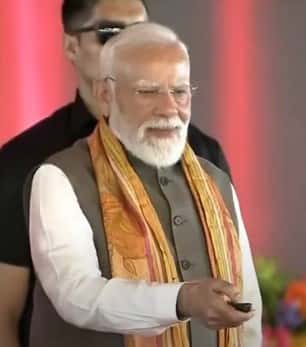 प्रधानमंत्री नरेंद्र मोदी ने पीएम किसान सम्मान निधि की 23वीं किस्त जारी की प्रधानमंत्री नरेंद्र मोदी ने पीएम किसान सम्मान निधि की 23वीं किस्त जारी की