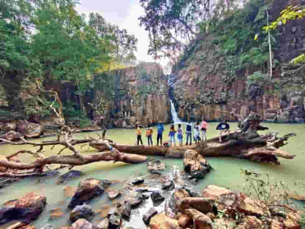 हरियाली, जल और जनशक्ति का संगम — पर्यावरणीय समृद्धि की ओर बढ़ता छत्तीसगढ़