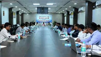 योजनाओं का लाभ अंतिम व्यक्ति तक पहुंचाएं, अधिकारी फील्ड में सक्रिय रहें: अरुण साव योजनाओं का लाभ अंतिम व्यक्ति तक पहुंचाएं, अधिकारी फील्ड में सक्रिय रहें: अरुण साव