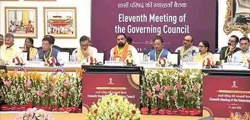 बस्तर में दूध, खेतों तक पानी, युवाओं को काम और गांवों को नई पहचान देने की तैयारी बस्तर में दूध, खेतों तक पानी, युवाओं को काम और गांवों को नई पहचान देने की तैयारी