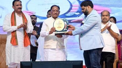 ढाई वर्षों में स्वास्थ्य सेवाओं के विस्तार से प्रदेश की स्वास्थ्य व्यवस्था सुदृढ़ हुई: मुख्यमंत्री साय ढाई वर्षों में स्वास्थ्य सेवाओं के विस्तार से प्रदेश की स्वास्थ्य व्यवस्था सुदृढ़ हुई: मुख्यमंत्री साय