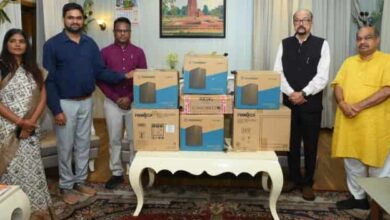 वनांचल के छात्रों के लिए बड़ी खुशखबरी! स्वामी आत्मानंद स्कूल, मांझीगुडा को मिले 10 नए कंप्यूटर
