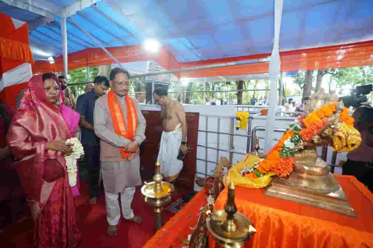 भोरमदेव धाम पहुंचे CM साय, पूजा-अर्चना कर प्रदेश की सुख-समृद्धि की कामना