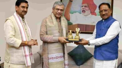 छत्तीसगढ़ में बस्तर से सरगुजा तक रेल संपर्क मजबूत करने की दिशा में बड़ा कदम छत्तीसगढ़ में बस्तर से सरगुजा तक रेल संपर्क मजबूत करने की दिशा में बड़ा कदम