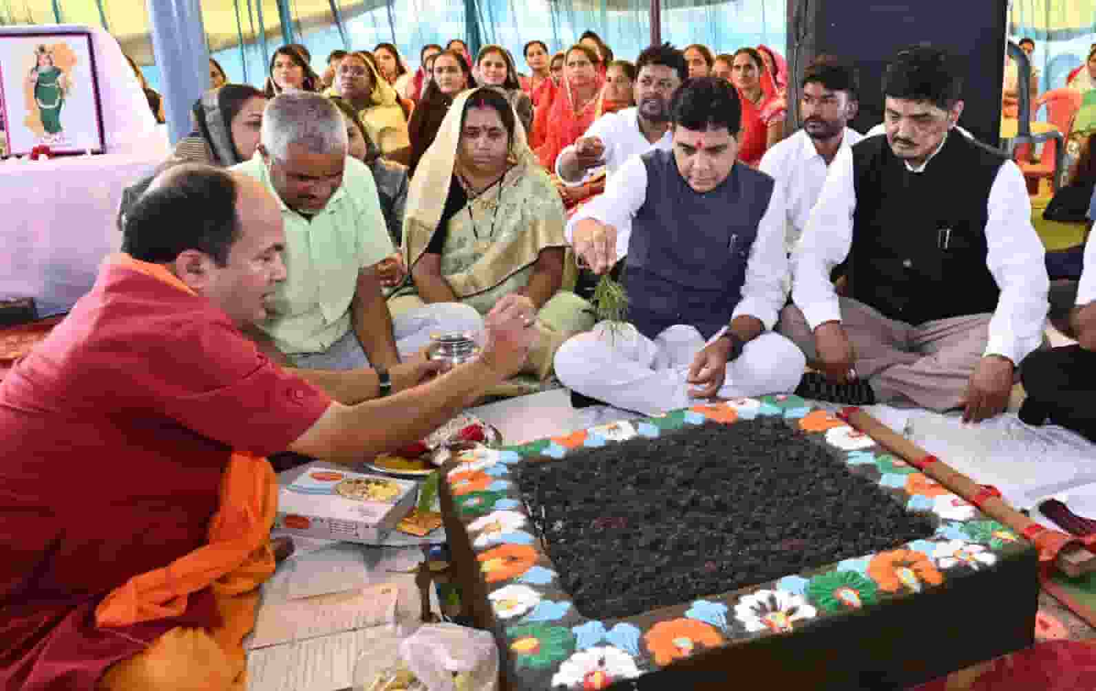 विकास की राह ही बदलाव की राह, मंत्री टंक राम वर्मा ने बताया तरक्की का मंत्र