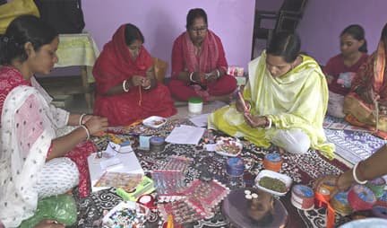 रिश्तों में विश्वास, विकास में साथ—राखी के धागे से जुड़ा विष्णु भैया का संकल्प